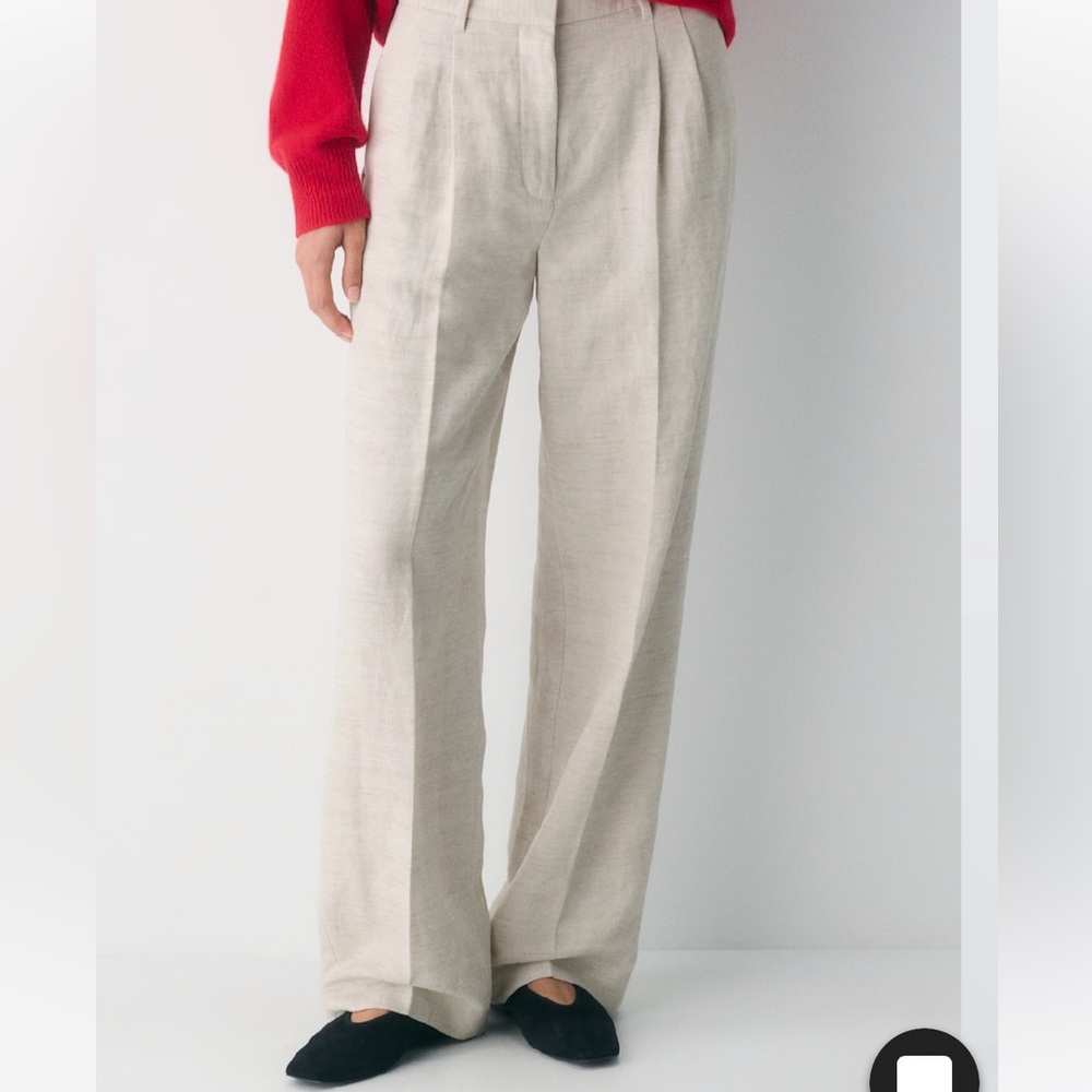 Aritzia Effortless Pants - Linen Size 10